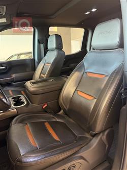 GMC Sierra